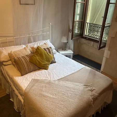 Luxurious Countryside Retreat With 4 Bedrooms, Pool And Barn, Close To Historic Villages And Charente River Casa vacanze Lonnes